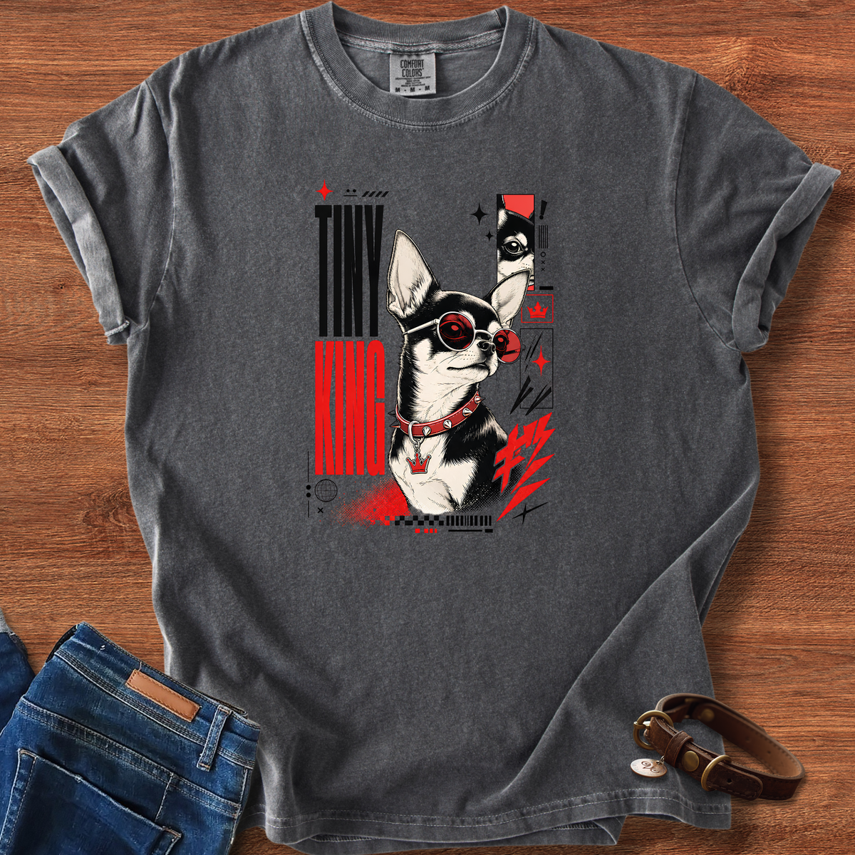 Chihuahua Tiny King In Glasses Manga T-Shirt