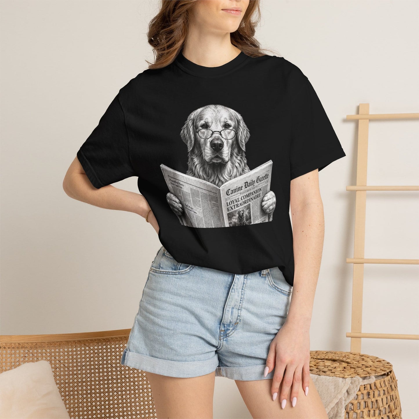 Golden Retriever Reading T-Shirt