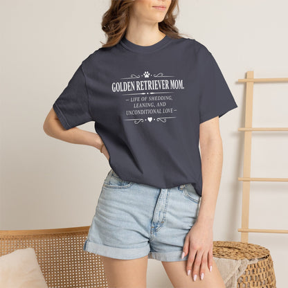 Golden Retriever Mom T-Shirt