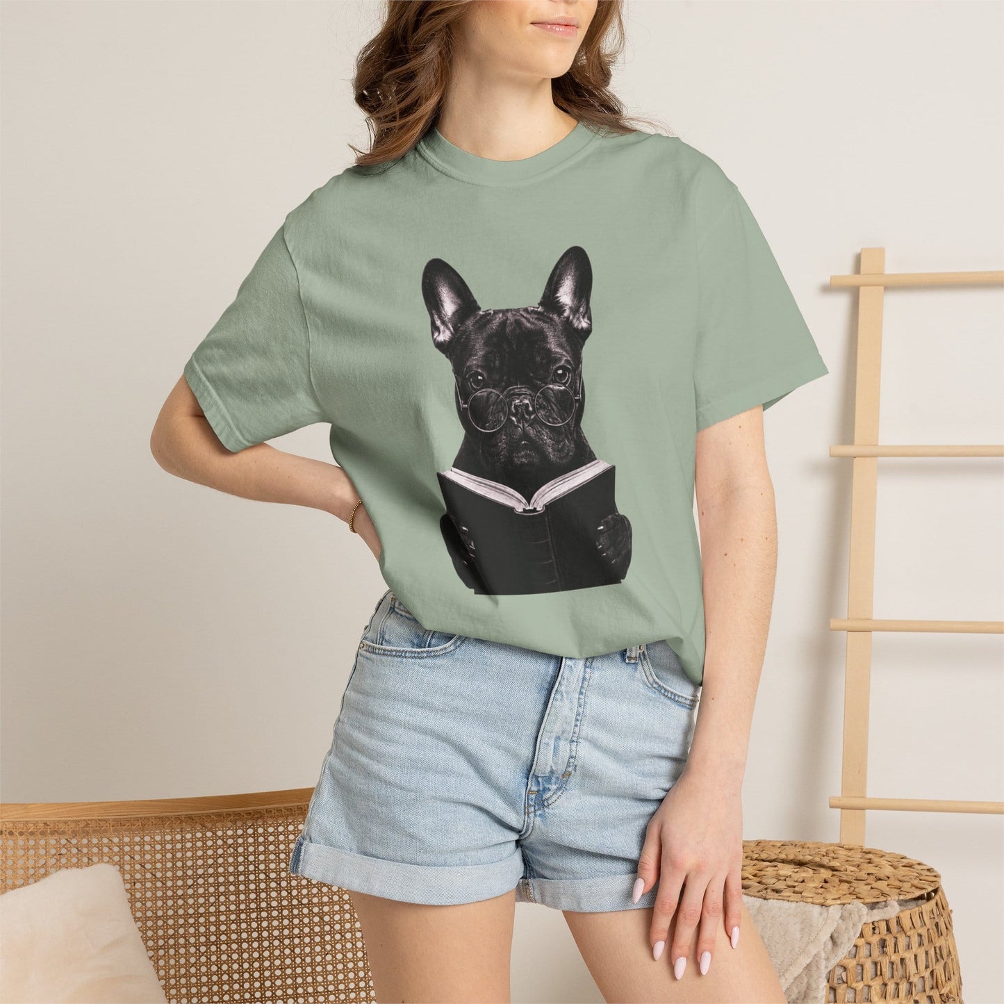 Frenchie Reading T-Shirt