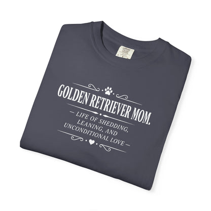 Golden Retriever Mom T-Shirt