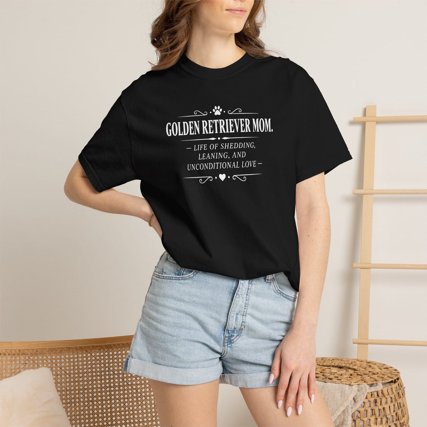 Golden Retriever Mom T-Shirt