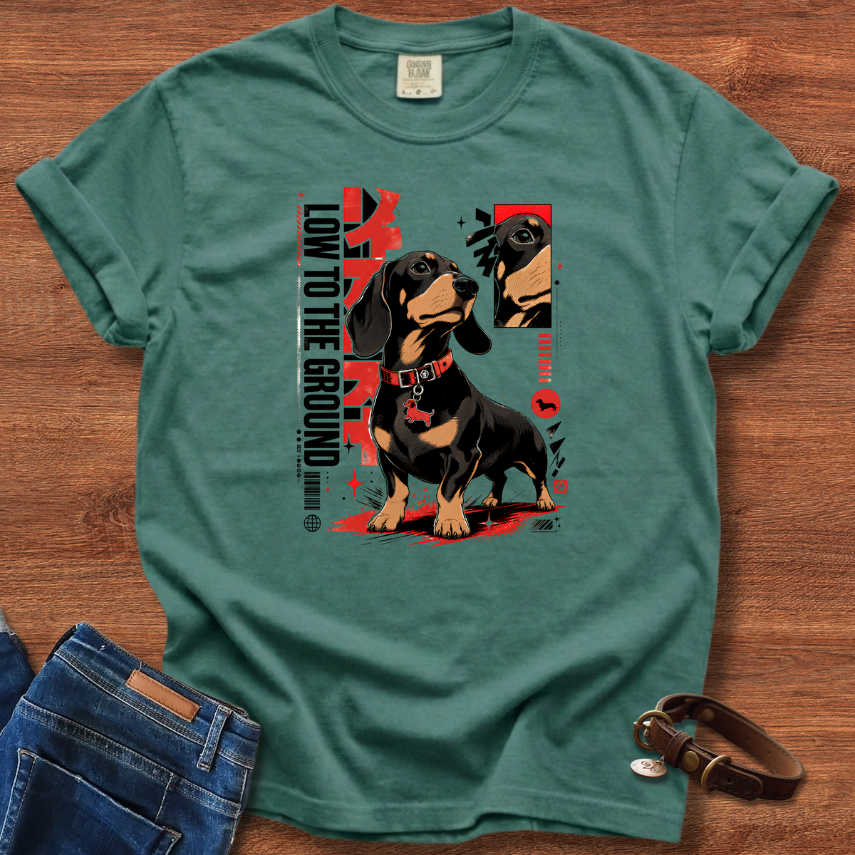 Dachshund Low To The Ground Manga T-Shirt
