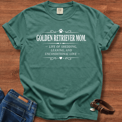 Golden Retriever Mom T-Shirt
