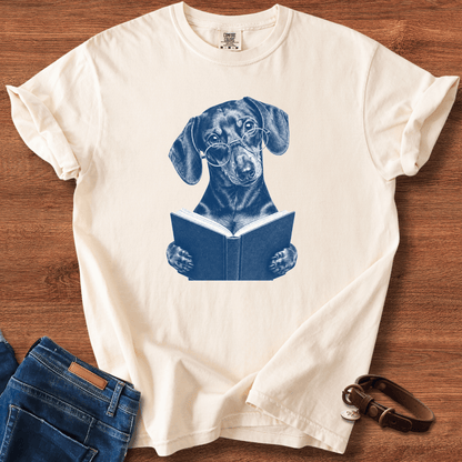 Doxie Reading T-Shirt