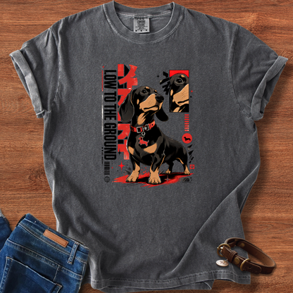 Dachshund Low To The Ground Manga T-Shirt