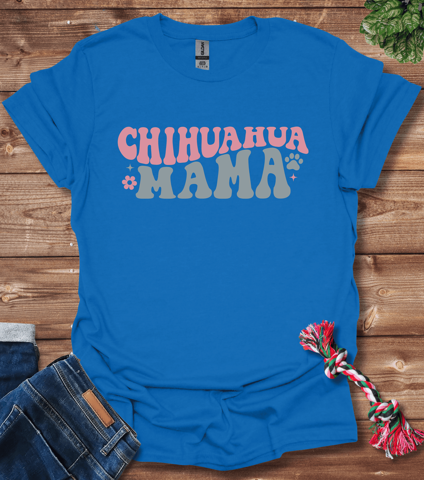 Chihuahua Mama T-Shirt